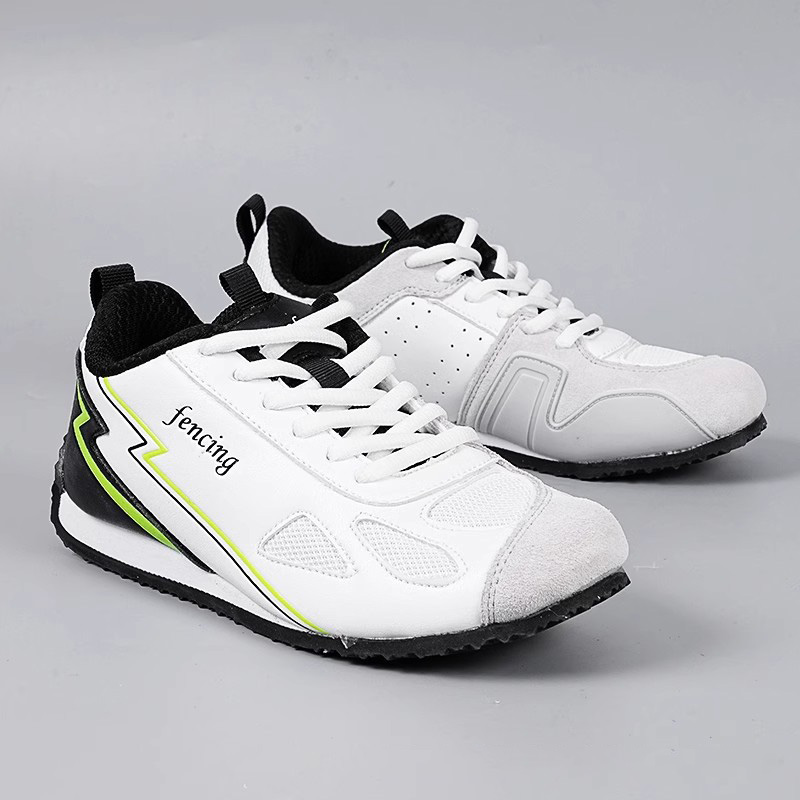 Chaussures d'escrime pour enfa - Badminton Kids avis et prix